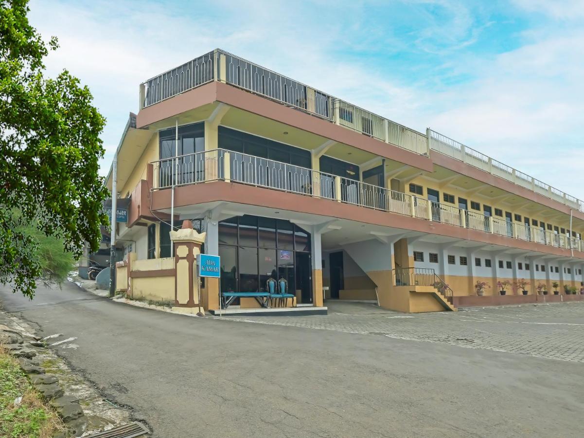 Collection O 91914 Hotel Citra Dewi 2 Int'S Semarang Exterior photo
